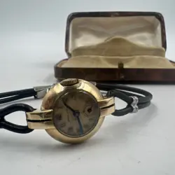 LADIES CASED