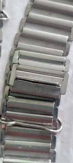 VINTAGE SWISS MADE