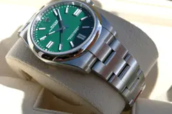 WATCH NIB
