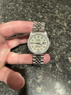 DIAMOND WATCH WHITE