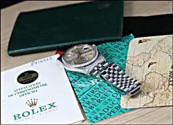 PAPER&BOOKLET