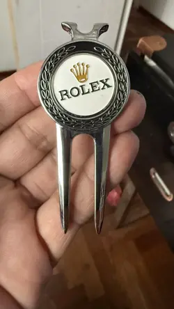 5305999