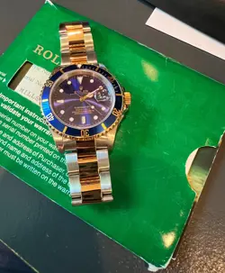 ROLEX 18K GOLD/STAINLESS STEEL SUBMARINER BLUE DIAL 16613 40MM CIRCA 1991