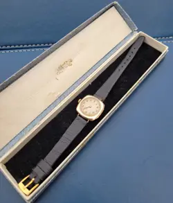 Rolex W&D Antique Vintage Watch Rare 9ct Gold Cushion 26mm case working,