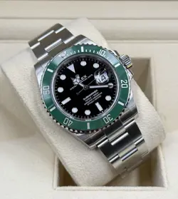ROLEX 41MM STAINLESS STEEL SUBMARINER GREEN STARBUCKS 126610LV COMPLETE