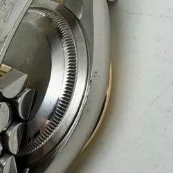 BAND WRIST WATCH
