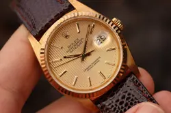 16238 IN 18KT