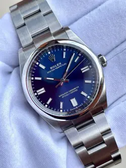 DIAL REF 126000