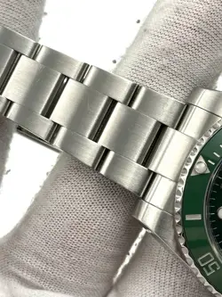Rolex Submariner Date Ceramic Hulk 40mm 116610LV Box & Papers 2017
