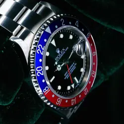 DIAL RED BLUE