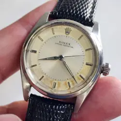 VINTAGE 34MM WATCH