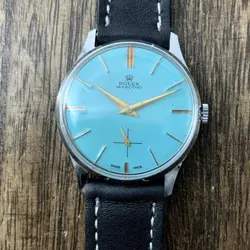 BLUE DIAL WRISTWATCH