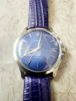 89745