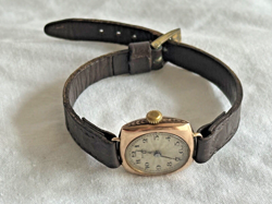 LADIES WATCH CIRCA