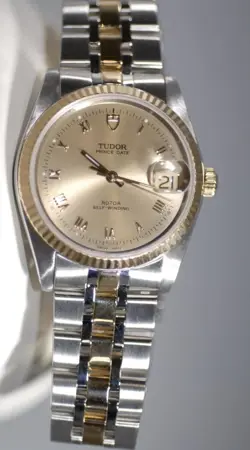 REF. 74033 BEAUTIFUL