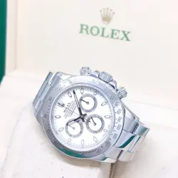 Rolex 40mm White Indexes Steel Daytona REF: 116520 (V series)