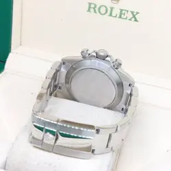 Rolex 40mm White Indexes Steel Daytona REF: 116520 (V series)