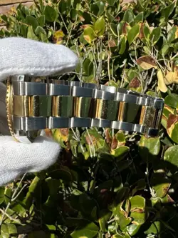 Rolex Yatchmaster 16623 40mm Blue Dial  18K Yellow Gold And Stainless Steel