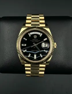 ONYX DIAL 18K