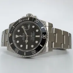 ROLEX SUBMARINER DATE STAINLESS STEEL BLACK DIAL 40MM AUTOMATIC 116610LN