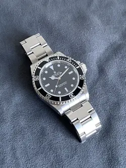 ROLEX SUBMARINER 14060M SILVER OYSTER BRACELET WITH BLACK BEZEL EXCELLENT 