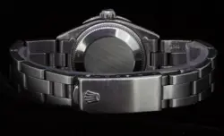 BEZEL SAPPHIRE WATCH