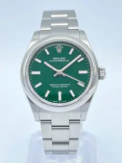 GREEN DIAL BATON