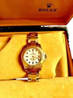 AUTOMATIC LUXURY WATCH