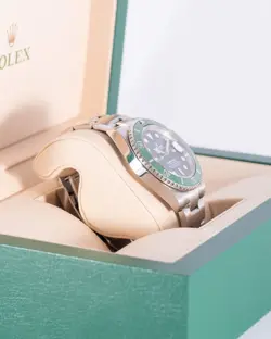 Rolex Submariner 40mm 116610LV Green Ceramic Hulk 2020 (New Style Card)
