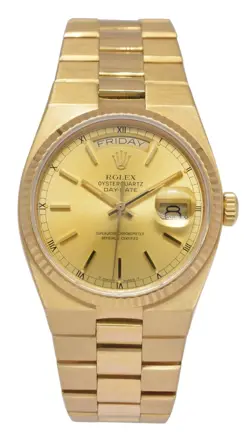 CHAMPAGNE MENS WATCH
