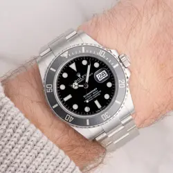 126610LN WITH BOX