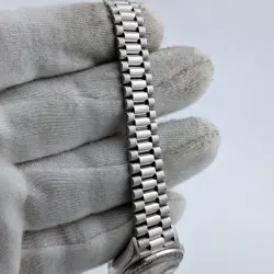 79136