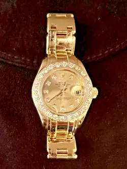 LADIES ROLEX 18K Yellow Gold 29mm Factory Diamond Bezel