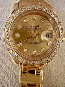 LADIES ROLEX 18K Yellow Gold 29mm Factory Diamond Bezel