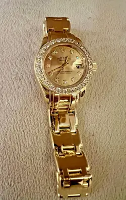 LADIES ROLEX 18K Yellow Gold 29mm Factory Diamond Bezel