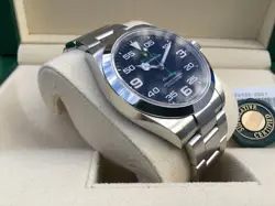 DIAL SELF-WINDING