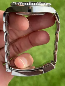 BLACK BEZEL STAINLESS