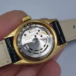 LADY ROLEX OYSTER PERPETUAL DATE 18K SOLID GOLD FLUTED BEZEL DIAMONDS DIAL