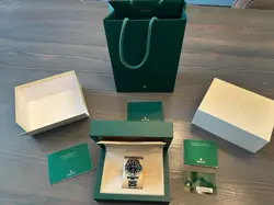 SUBMARINER GREEN STARBUCKS