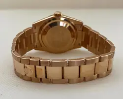 ROLEX OYSTER DAY-DATE TIMEPIECE EVEROSE 18K GOLD WATCH WHITE ROMAN DIAL 118205