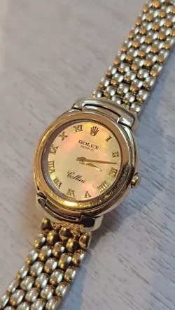 Rolex Cellini Ref. 66218 rare MOP dial automatic 18K YG 2003 Ladies Watch