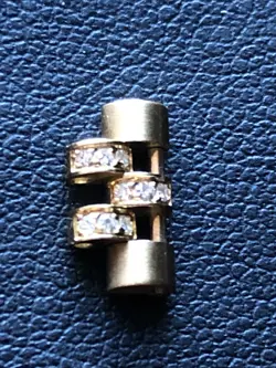GOLD 18K WITH