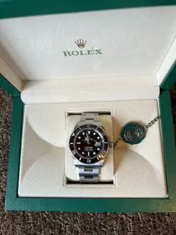 BRAND NEW 2024 ROLEX SUBMARINER STEEL 41 MM BLACK CERACHROM BEZEL WITH DATE