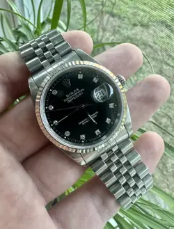 RARE BLACK DIAMOND