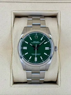 2023 ROLEX OYSTER PERPETUAL 41MM 124300 GREEN DIAL