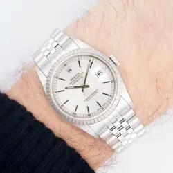 2002 ROLEX DATEJUST REF. 16220 WITH BOX & PAPERS / EXCELLENT