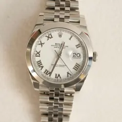 BEZEL 2023 UNWORN