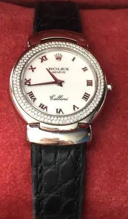 QUARTZ 18K