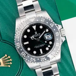 2018 ROLEX GMT-MASTER II REF. 116710LN WITH BOX & PAPERS / MINT CONDITION