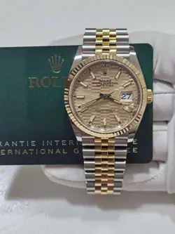 126233 TWO-TONE 36MM.